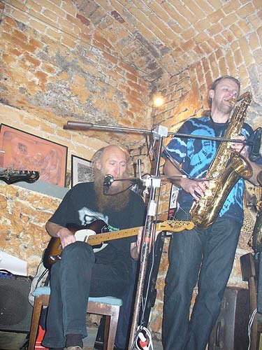 prahaklubsouterrain10leden20079.jpg